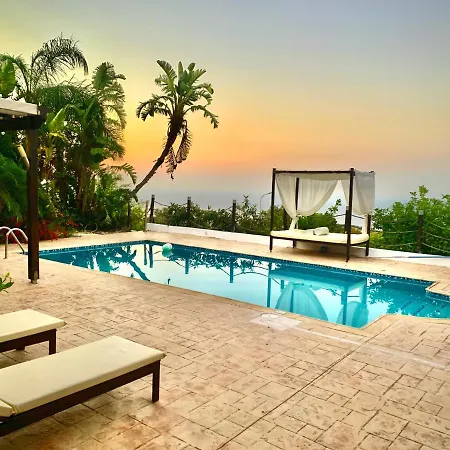 Villa Mediterranean Blue